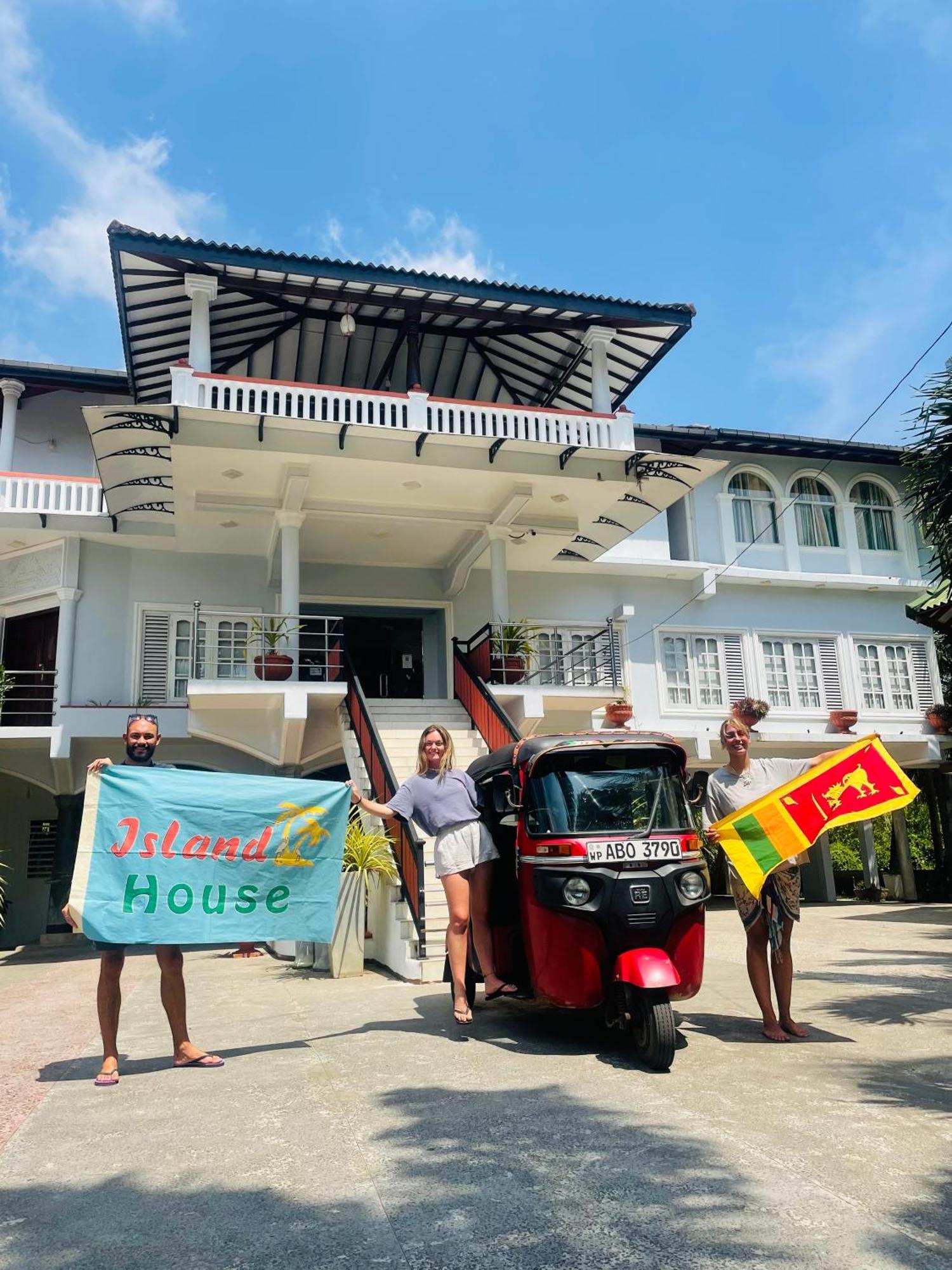 ホテル Island House ディックウェラ エクステリア 写真