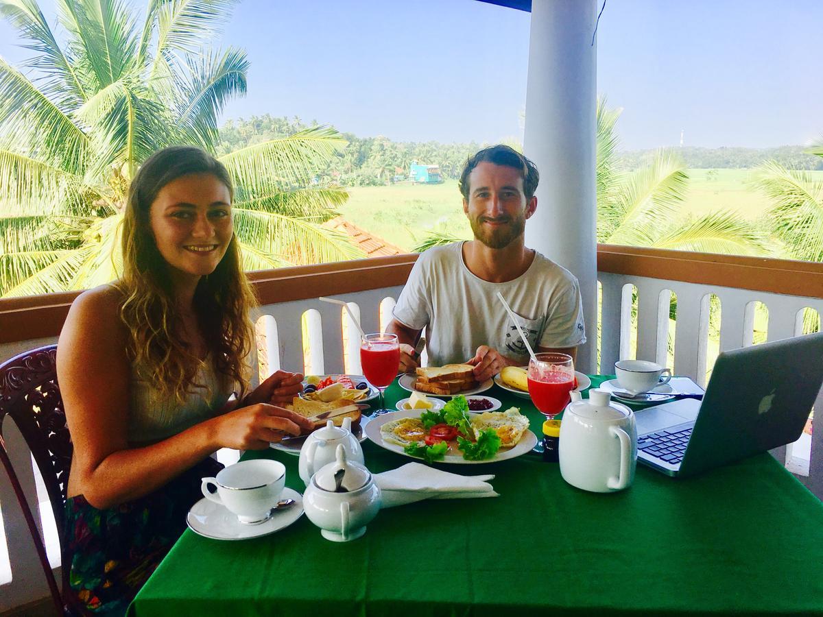 ホテル Island House ディックウェラ エクステリア 写真